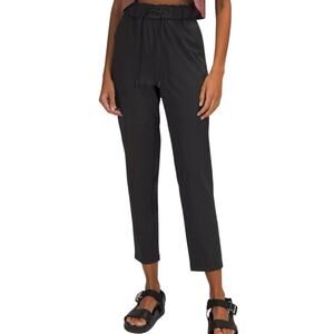 Lululemon Athletica 4 On the Fly 7/8 active pant P2 2665